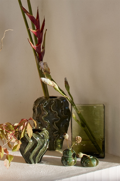 Маленькая фаянсовая ваза - Фото 12471046
