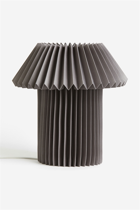 Настольная лампа с плиссированным абажуром - Фото 12473543