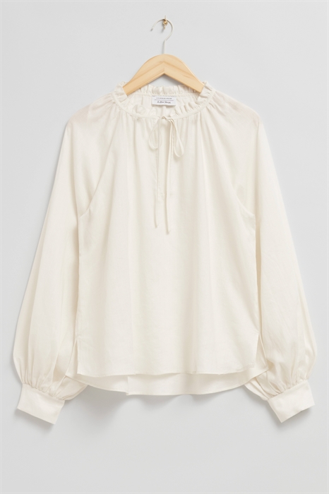Блузка в стиле оверсайз с объемными рукавами - Фото 12510943