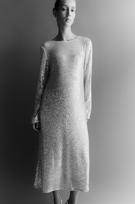 Платье MAMA из пайеток с поясом-завязкой - Фото 12542000