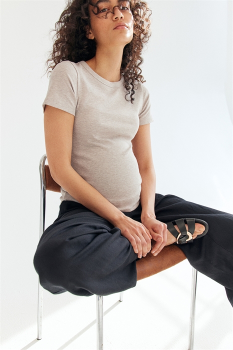 Трикотажный пуловер для беременных MAMA - Фото 12588176