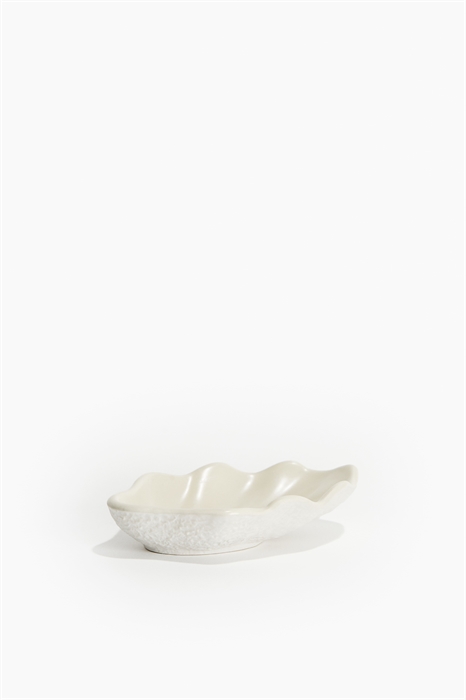 Небольшая фаянсовая чаша в форме раковины моллюска - Фото 12600880