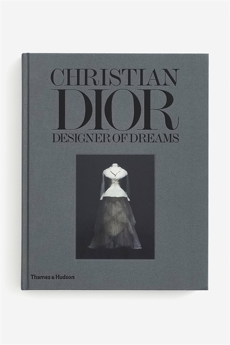 Книга "Christian Dior: Designer of Dreams" - Фото 12606204