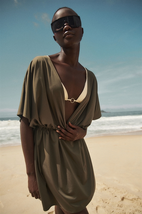 Пляжное платье с V-образным вырезом - Фото 12710248