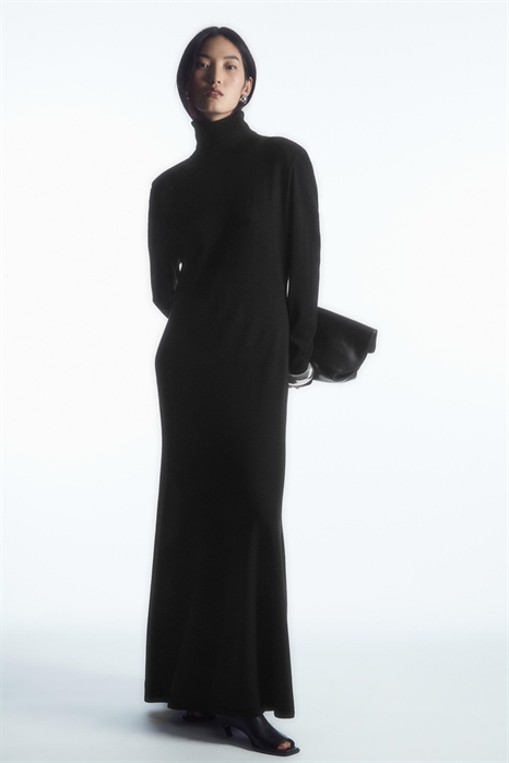 Платье-макси из мериносовой шерсти с широкими плечами - Фото 12837393