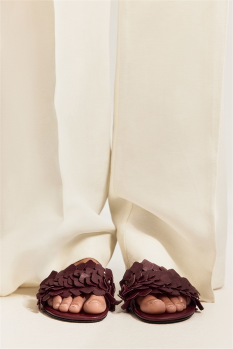 Сандалии из кожи 1270657002 - Фото 13483978