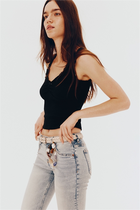 Приталенный жилет из кринклид джерси 1292084001 - Фото 13525003