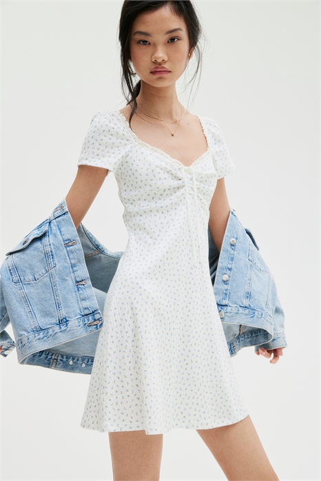 Платье с кружевной отделкой и расклешенной юбкой 1275441003 - Фото 13545690