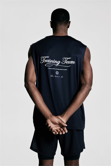 Спортивный жилет свободного кроя с DryMove™ артикул 1267605004