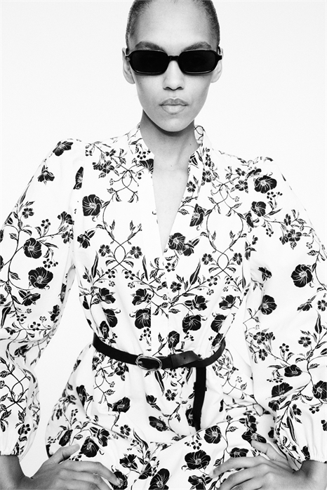 Платье с поясом 1272211002 - Фото 13626608