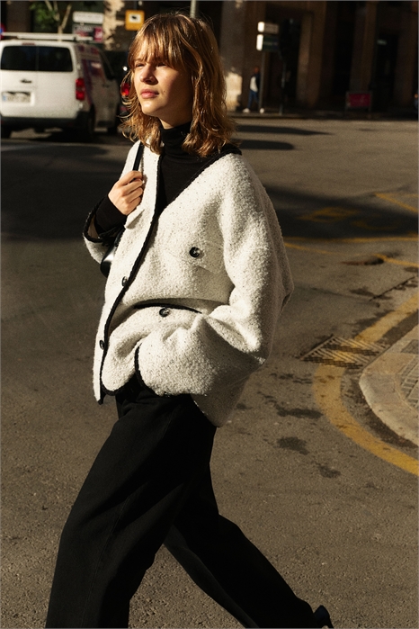 Жакет из букле с V-образным вырезом 1265305001 - Фото 13632596