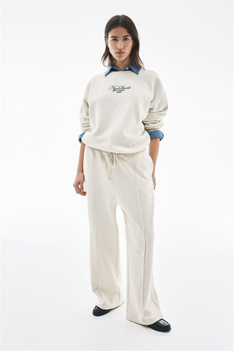 Джоггеры со складками на ногах 1264871002 - Фото 13637437