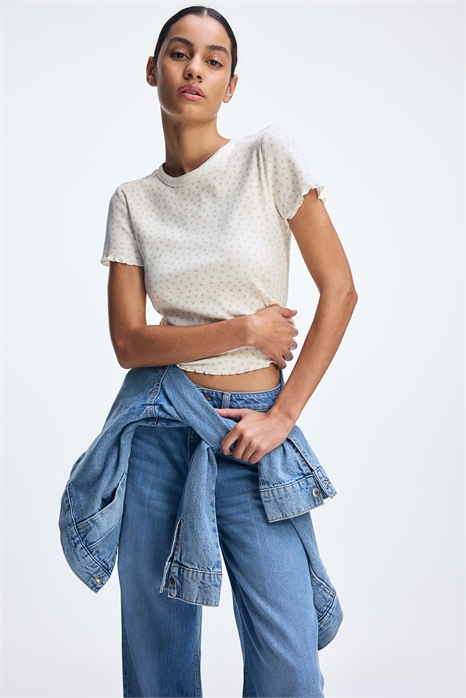 Футболка с деталями из оверлока 1273918005 - Фото 13653365