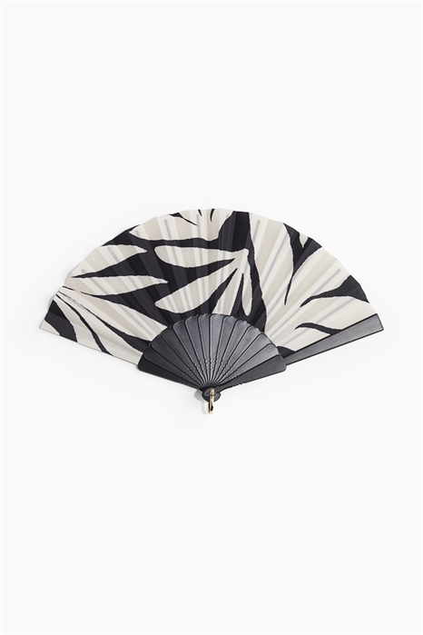 Веер 1084810025 - Фото 13673431