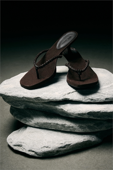 Сандалии из замши на каблуке 1274340002 - Фото 13674624