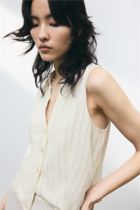 Рубашка без рукавов из льняной смеси 1289990002 - Фото 13676121