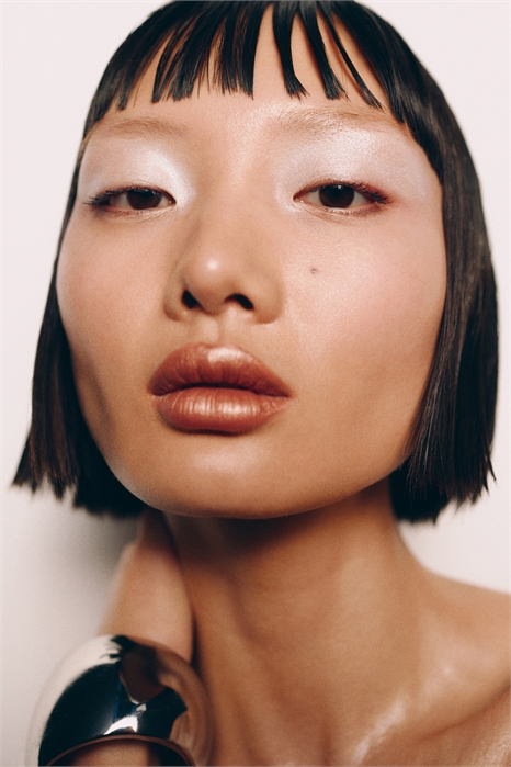 Хайлайтер для щек, губ и глаз 1160331001 - Фото 13698370