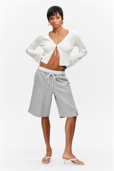 Расслабленные махровые шорты-бермуды с низким подъемом 1288155001 - Фото 13771523