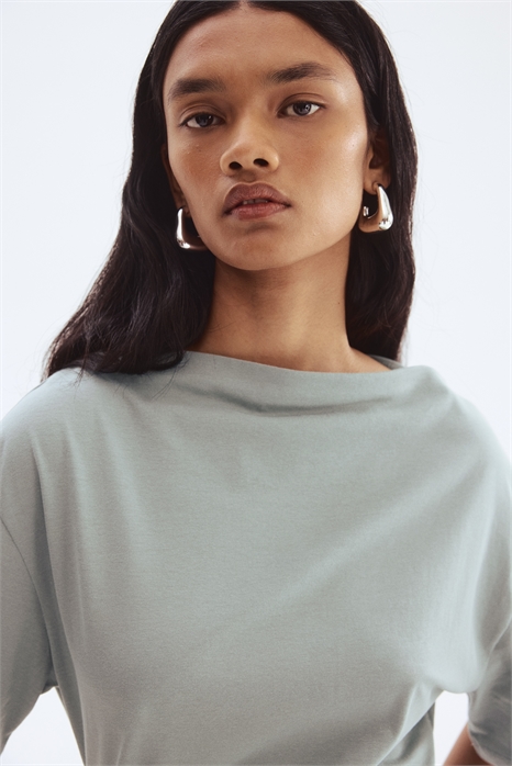 Хлопковый топ с вырезом-лодочкой 1303332004 - Фото 13780728