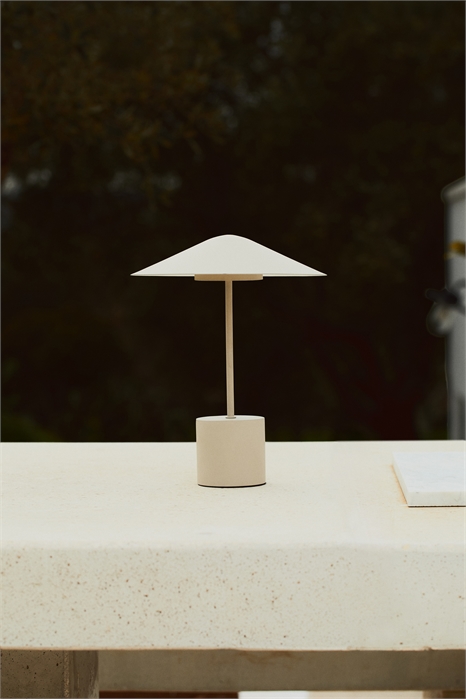 Аккумуляторная настольная лампа для улицы 1235174002 - Фото 13794486