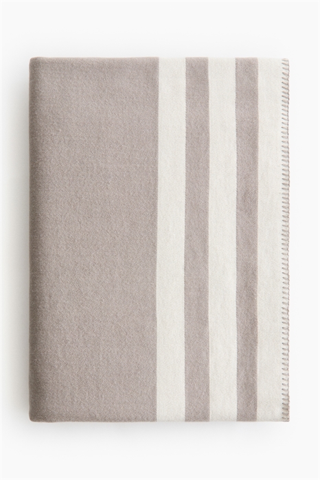 Покрывало из шерстяной смеси 1277491002 - Фото 13813572