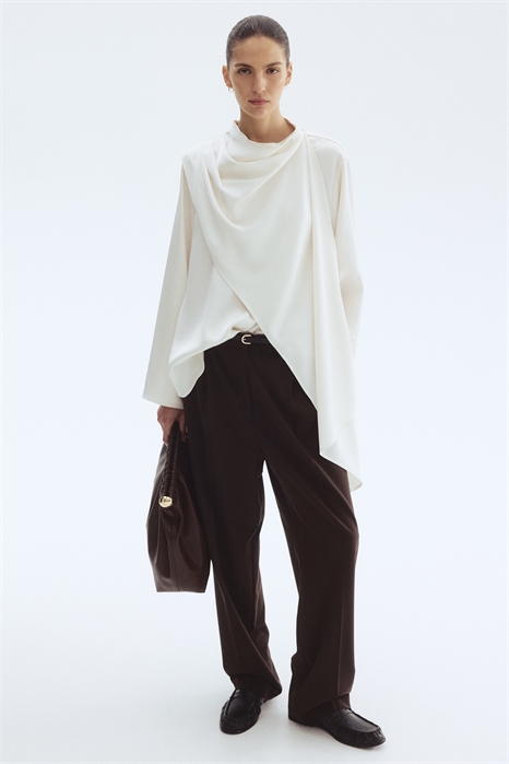 Атласная блузка с шалевым узором 1305167001 - Фото 13831051