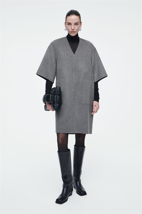 Платье из шерсти с V-образным вырезом 1258287001 - Фото 13832545