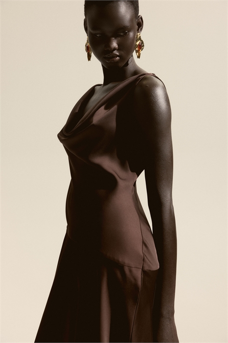 Платье с коровьим вырезом 1299969001 - Фото 13853705