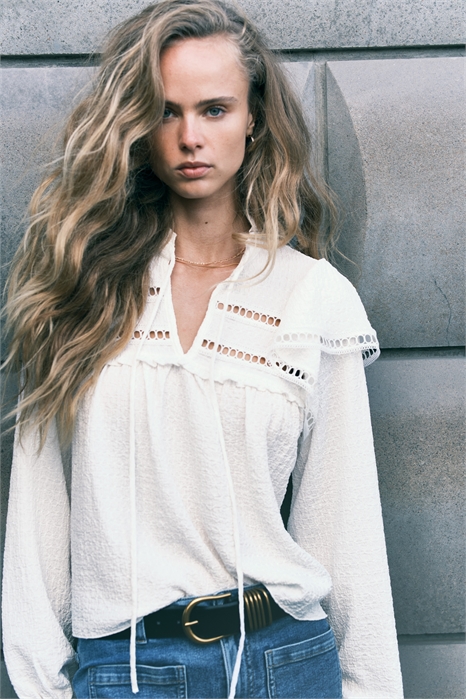 Блузка из текстурированного трикотажа 1296686001 - Фото 13864193