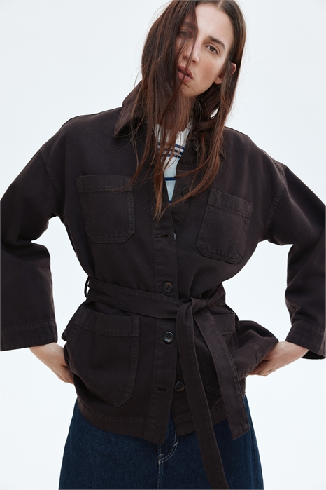 Джинсовая куртка с завязывающимся поясом 1299027002 - Фото 13864354