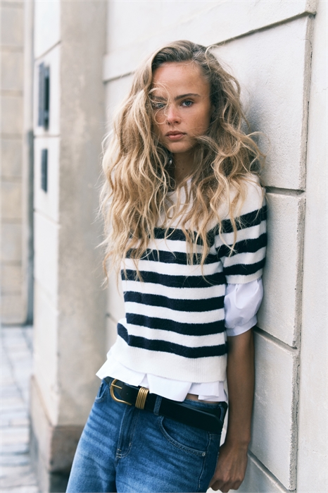 Топ с пуховыми рукавами из тонкого трикотажа 1302056001 - Фото 13864560