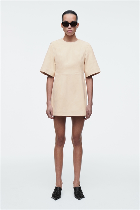 Замшевое мини-платье-футболка 1281572001 - Фото 13868419