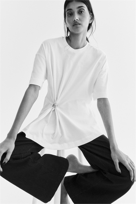 Футболка с металлическими деталями 1301307002 - Фото 13874171