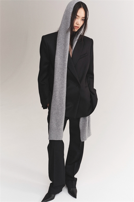 Кашемировый шарф с капюшоном 1301778001 - Фото 13882502