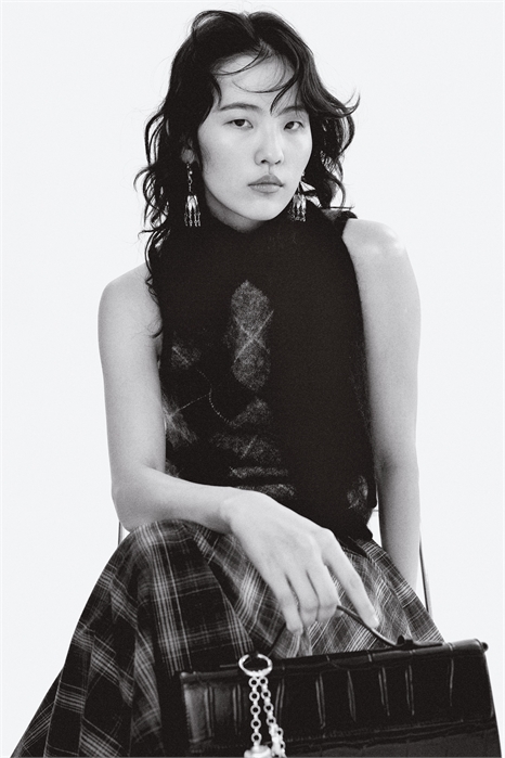 Топ с воротником-шарфом из мохерового бленда 1308392001 - Фото 13888632