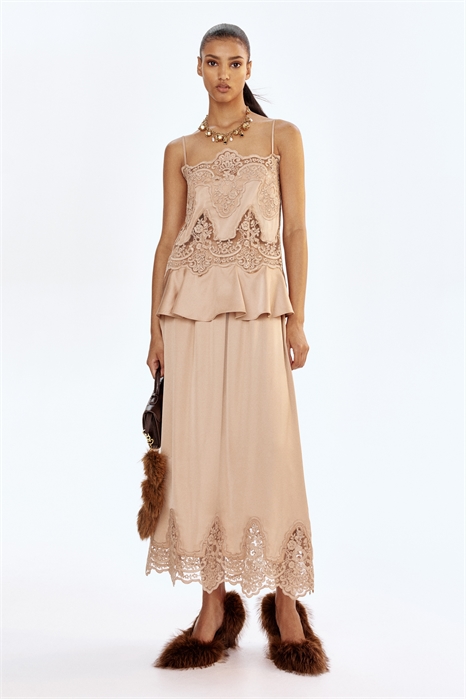 Атласный топ на бретельках с кружевными вставками 1310813001 - Фото 13888793