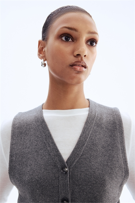 Жилет из тонкого трикотажа 1305071001 - Фото 13901941