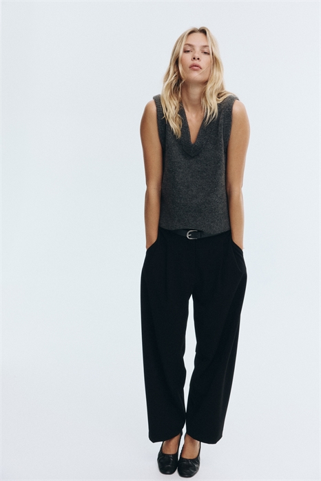 Короткий свитер-жилет 1300300002 - Фото 13904613