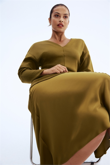 Топ из скубы с заниженной талией 1306071001 - Фото 13904843