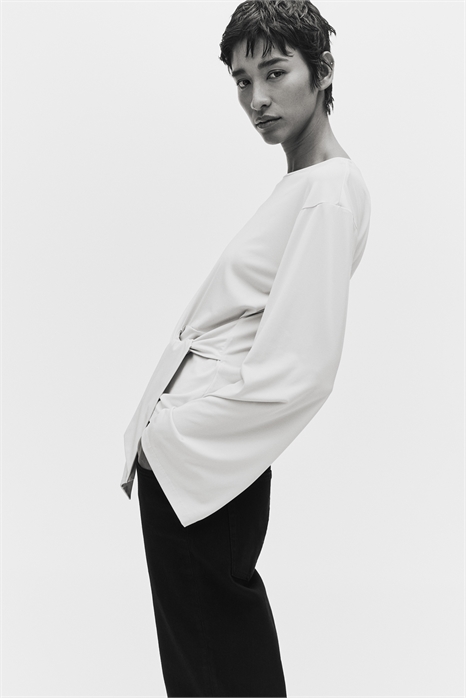 Топ с завязками артикул 1310088003