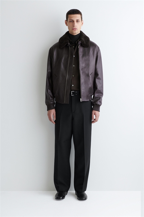 Кожаная куртка с воротником из овечьей шерсти 1291662001 - Фото 13914441