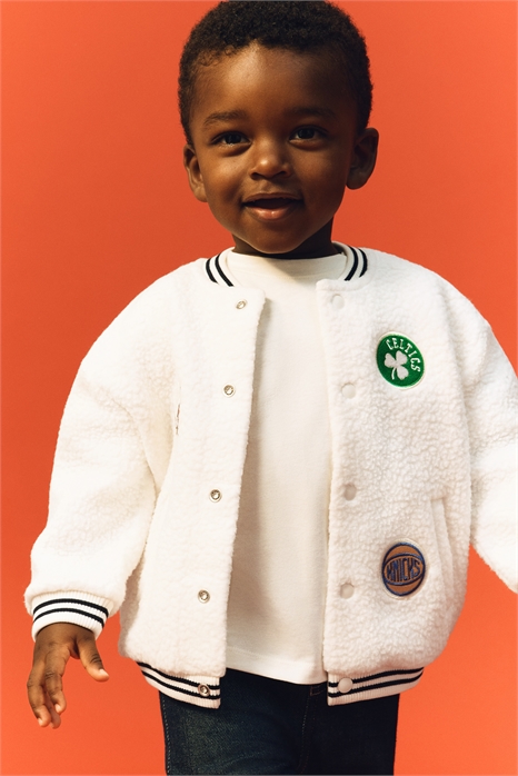 Бейсбольная куртка с декоративными заплатками 1309266001 - Фото 13927360