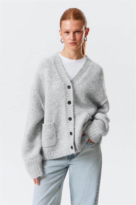 Свободный трикотажный кардиган с V-образным вырезом 1294757001 - Фото 13944173