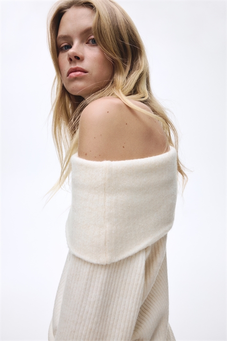 Джемпер с отворотом на плечо 1294589004 - Фото 13947705