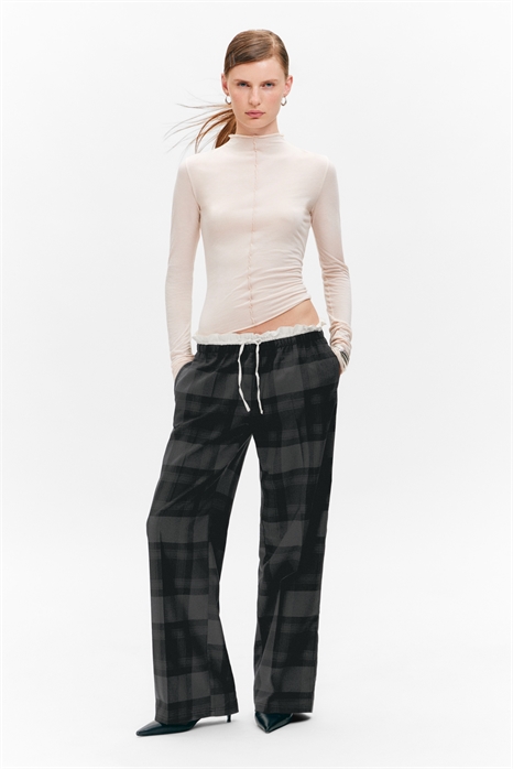 Костюмные брюки со средней посадкой 1292079003 - Фото 13954422