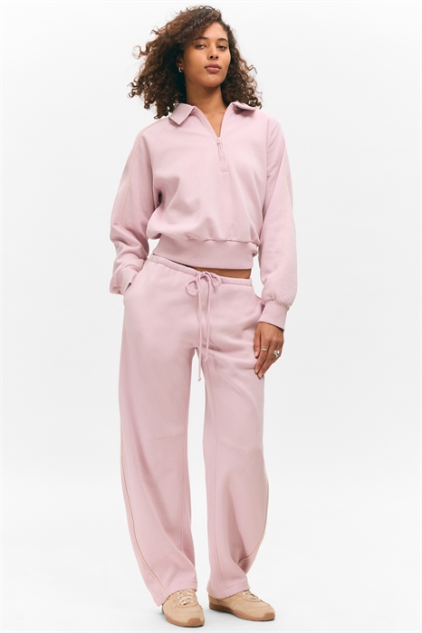 Треники с низкой посадкой и бочкообразными штанинами 1305889001 - Фото 13956783