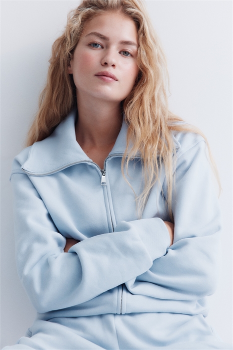 Комплект из двух частей - толстовка и брюки 1301047003 - Фото 13978743