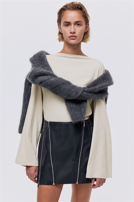 Хлопковый топ с вырезом-лодочкой 1301320006 - Фото 13978875