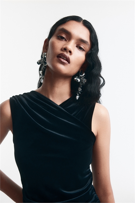 Велюровый топ с драпировкой 1303055001 - Фото 13979430