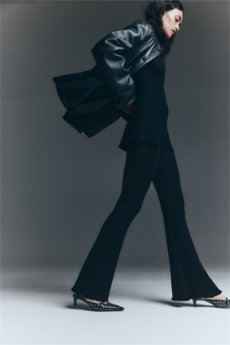 Расклешенные брюки из трикотажа в рубчик 1313256002 - Фото 13982493